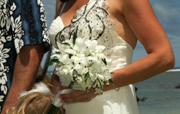 White bouquet closeup